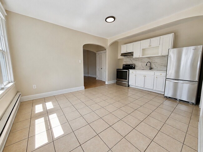 Foto del edificio - 5801 Stockton Rd