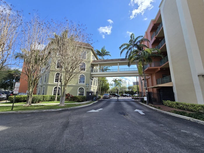 Primary Photo - Beautiful 2 Bed 2 Bath Condo in West Palm ...