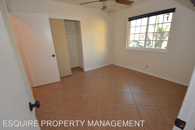 Building Photo - 4 br, 2 bath House - 750 AVALON WAY