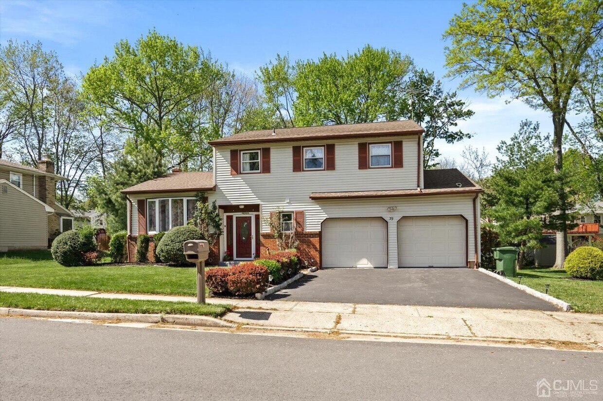 39 Lynnwood Rd, Edison, NJ 08820 House Rental in Edison, NJ