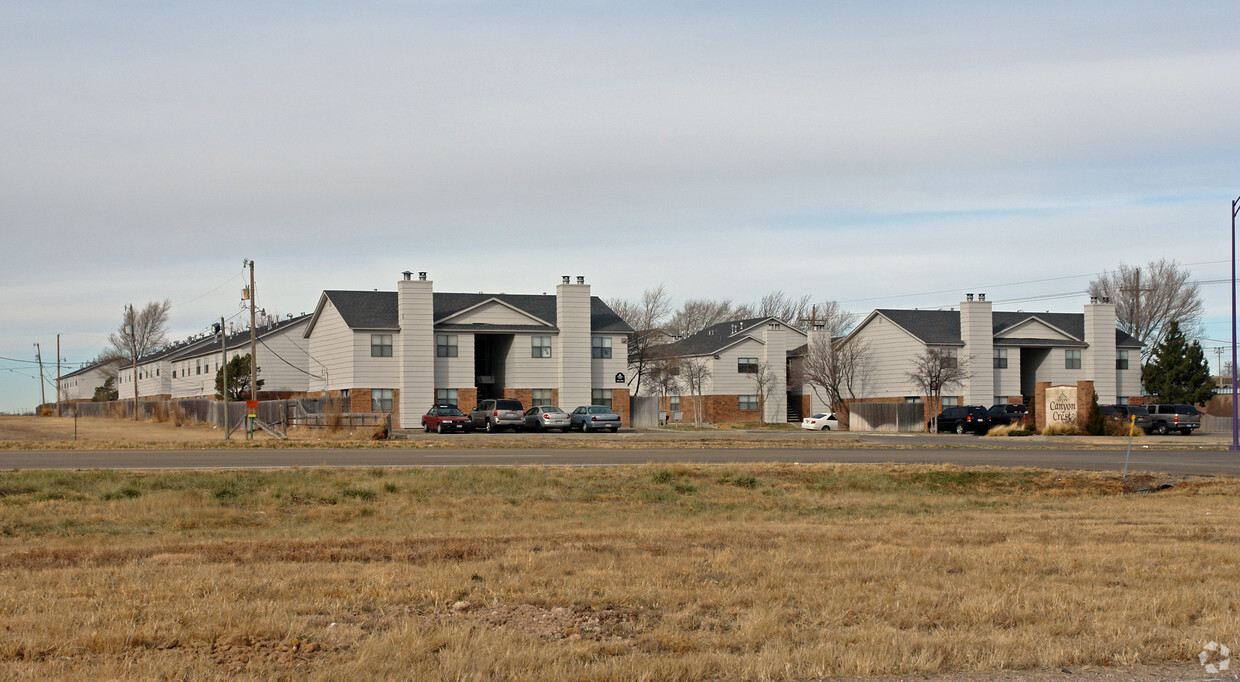 Primary Photo - Canyon Crest Apartments