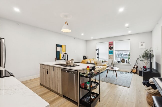 Photo - 3849 Lancaster Ave Apartment