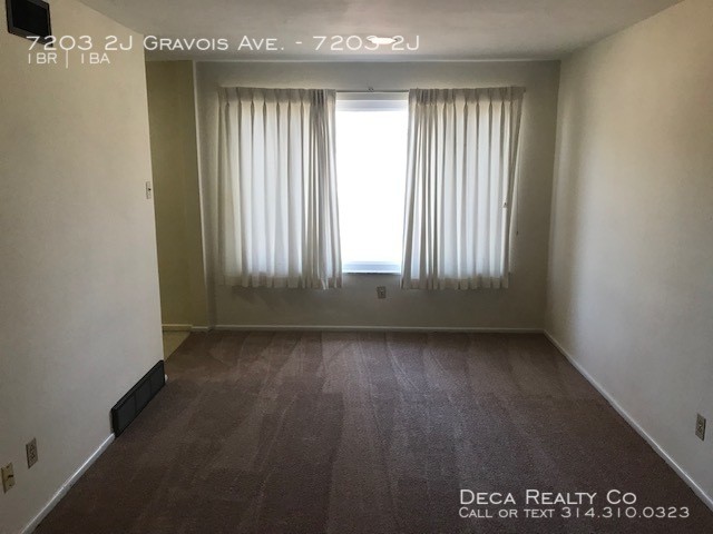 Building Photo - 55+ Age: 1 Bedroom Apartment