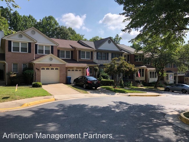 Foto del edificio - 3 br, 3 bath House - 7915 Valleyfield Drive