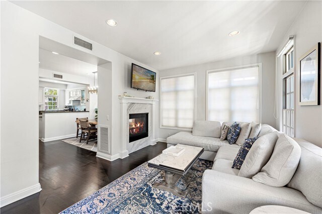 Building Photo - 2606 Bungalow Pl