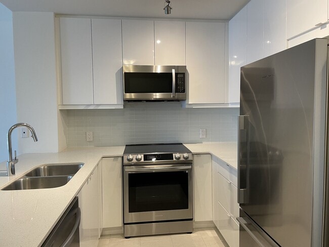 Photo du bâtiment - 50 Thomas Riley Rd