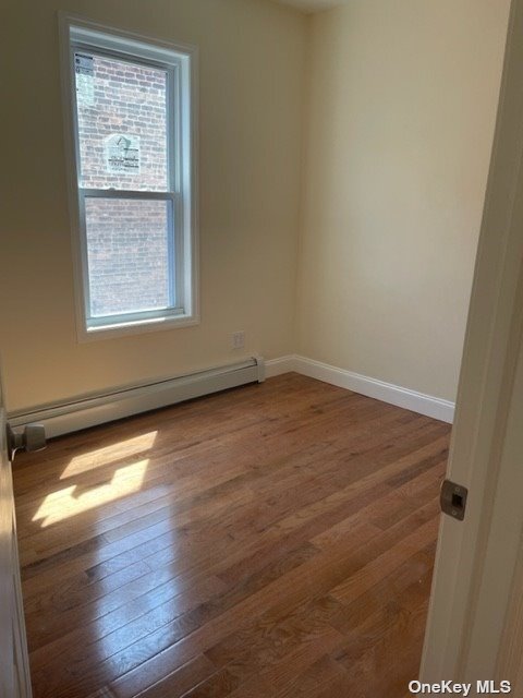 Building Photo - 497 E 94th St