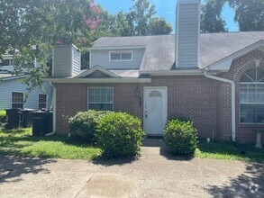 Building Photo - 2409-2413 Nugget Ln
