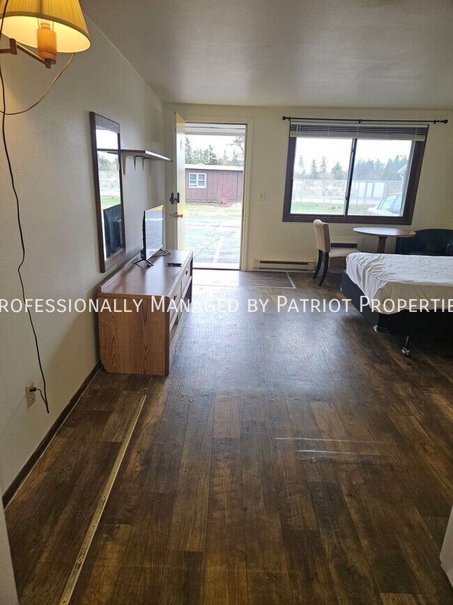 Foto del edificio - 4750 8th St S