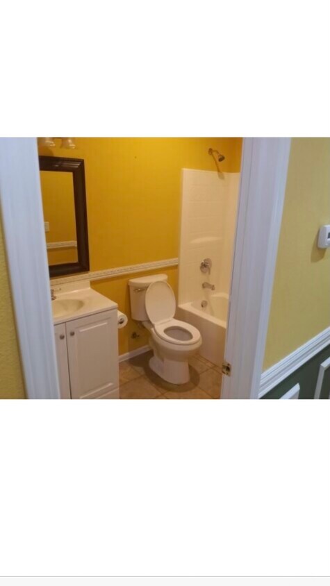 Foto principal - 1723 W 19th Ave