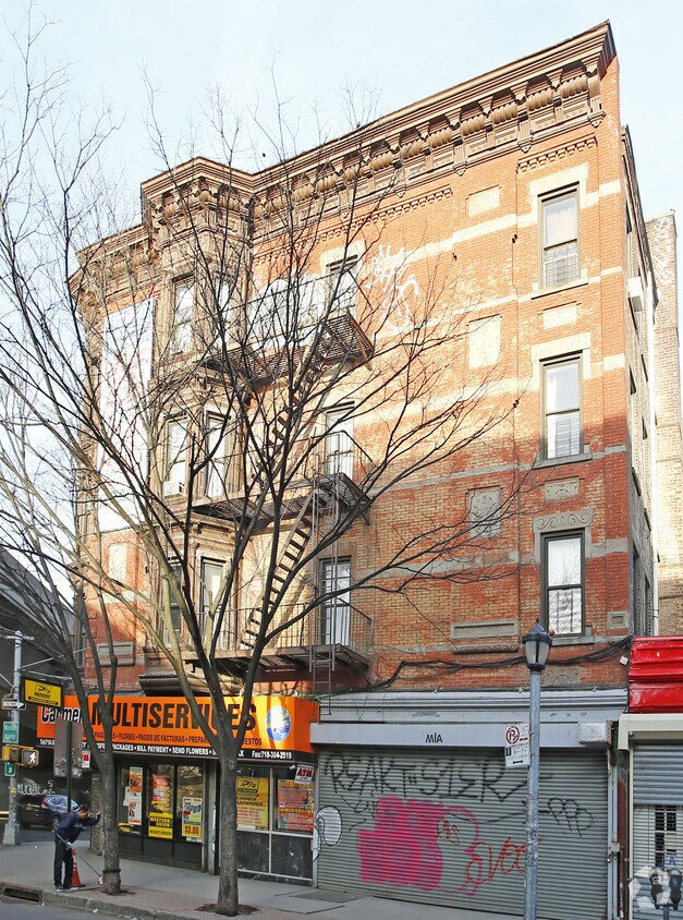 Primary Photo - 243 S 4th St