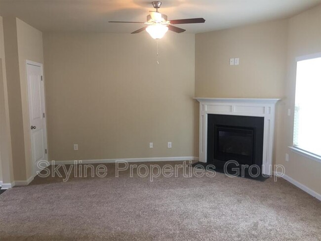 Building Photo - 320 Brookwood Crossing