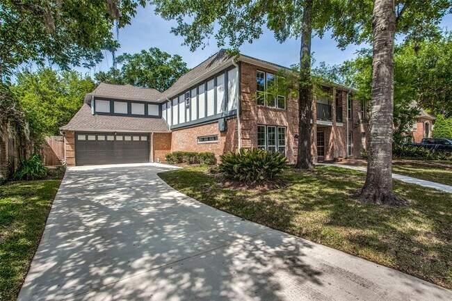 Building Photo - 1210 Almond Grove Dr
