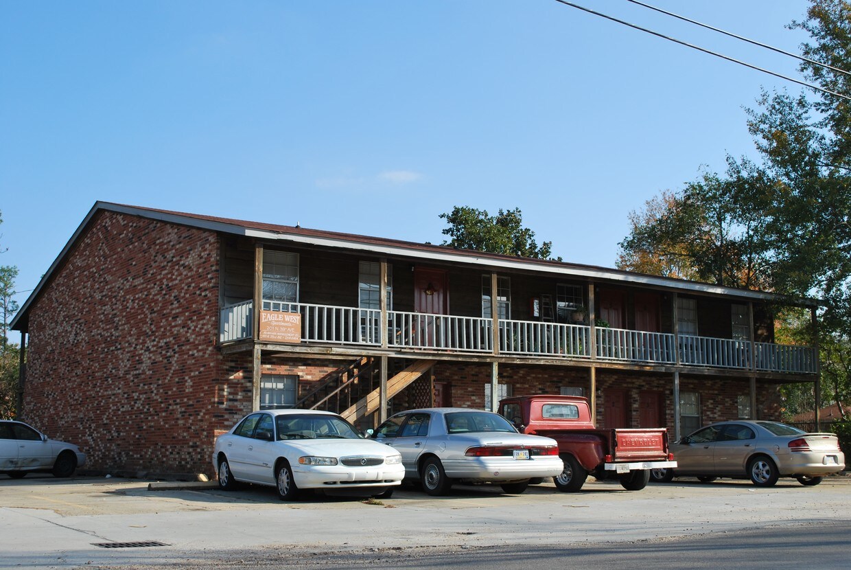 Foto principal - Eagles West Apartments