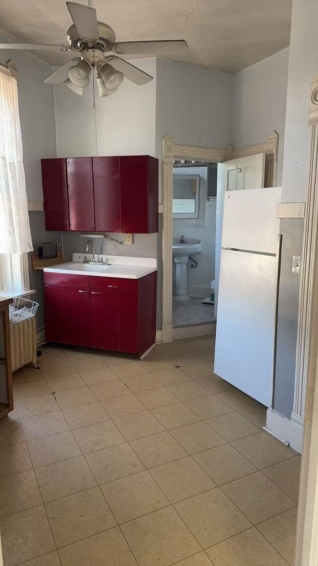 dining and bathroom - 344 State St