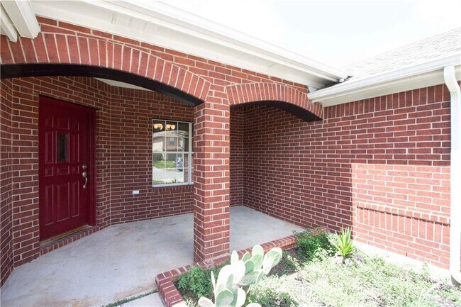 Building Photo - 1412 Haley Gray Dr