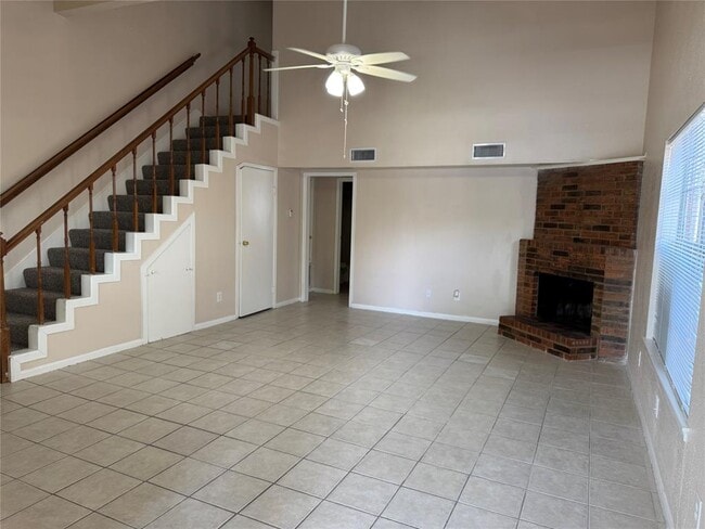 Building Photo - 6606 Tamar Dr