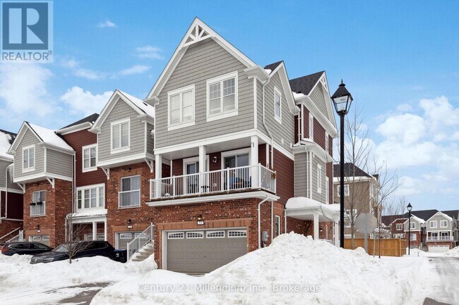 Building Photo - 33 Dunes Dr