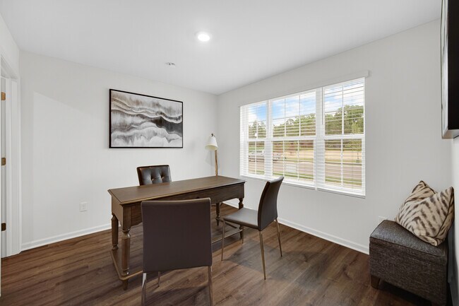 Building Photo - 222 Terrabrook Wy