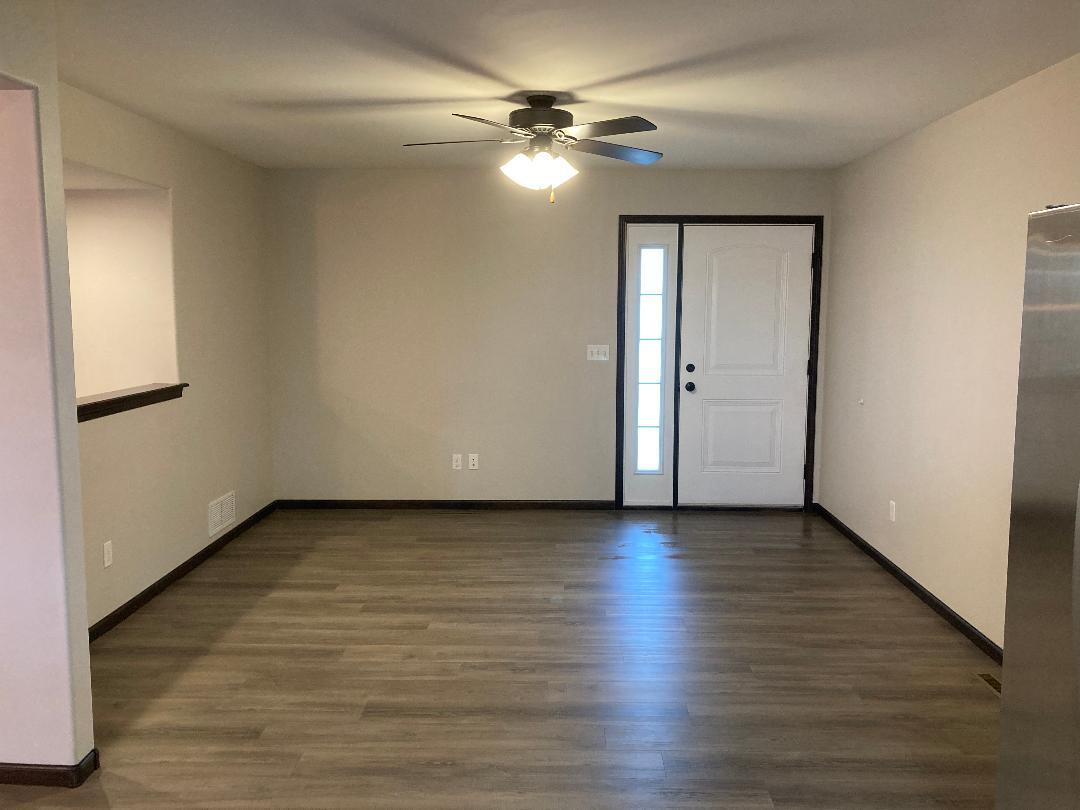 Foto principal - 129 Woodstone Ln SW