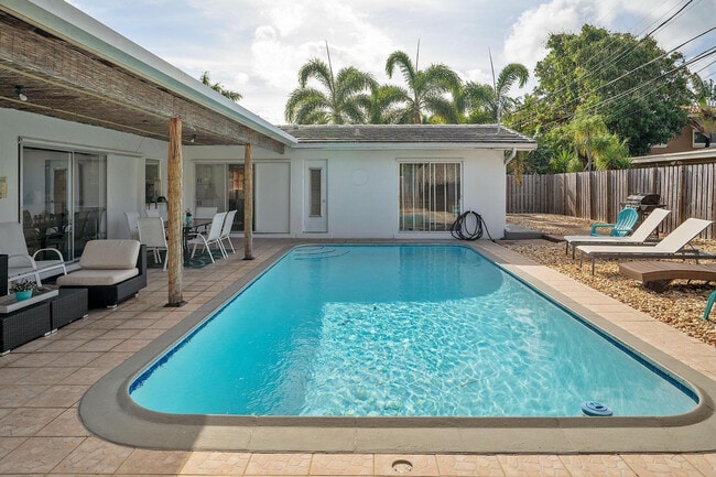 Foto del edificio - 3221 Spanish River Dr