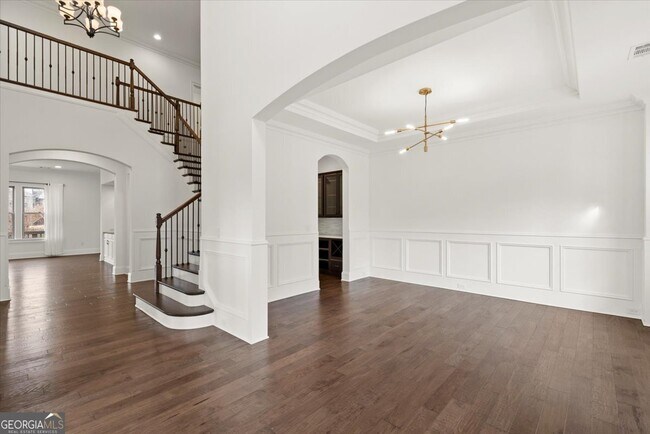Building Photo - 7400 Kemper Dr