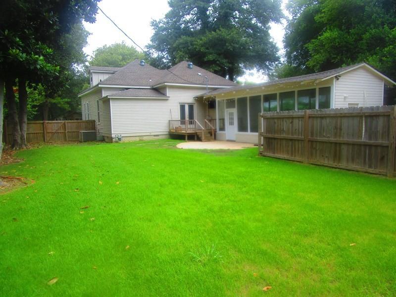 Primary Photo - 506 Bell Ave