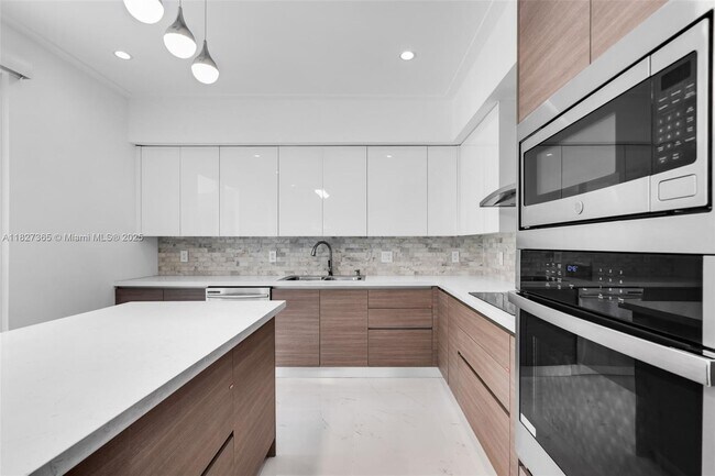 Foto del edificio - 2510 SW 2nd Ave