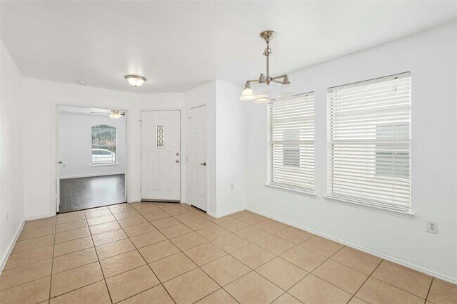 Building Photo - 12409 Sky Harbor Dr