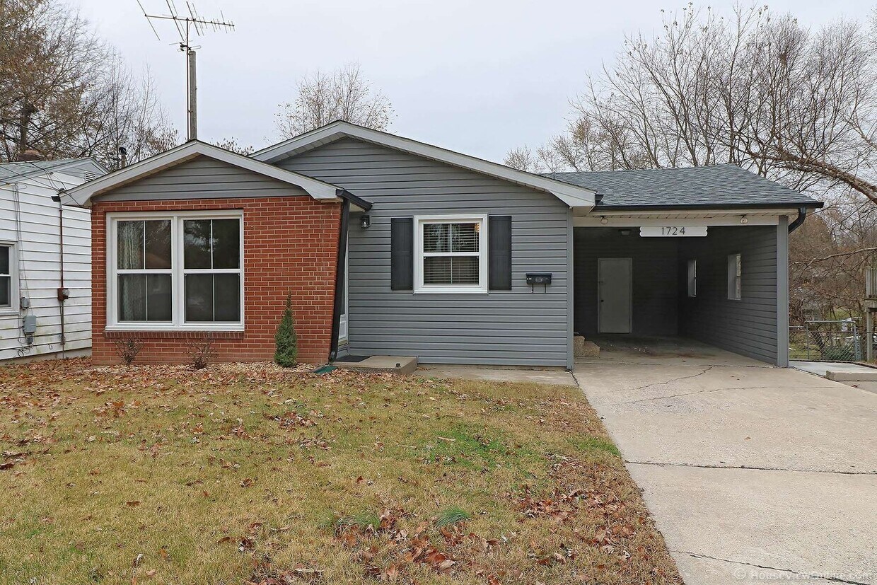 Primary Photo - AVAIABLE JUNE 2024- House Close To Campus