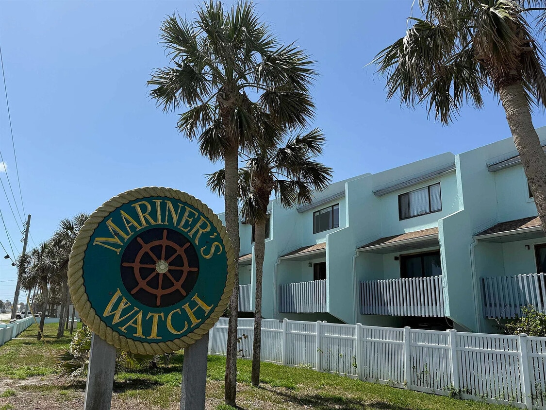 Mariner's Watch - Two rows of buildings - 3145 Coastal Hwy