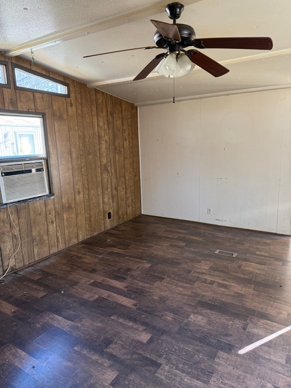 Foto del edificio - 2103 Roach St