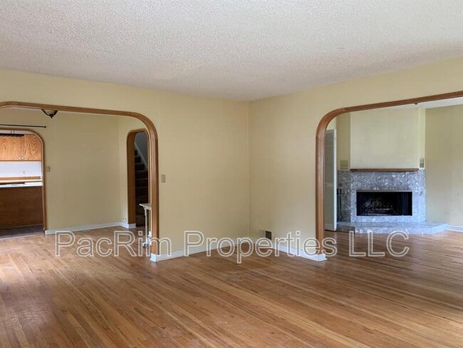 Photo - 1303 H St House