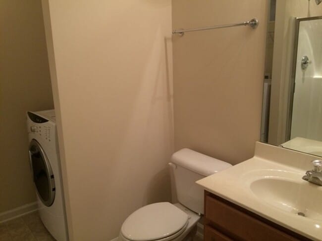 Building Photo - Prelease for January 2026!