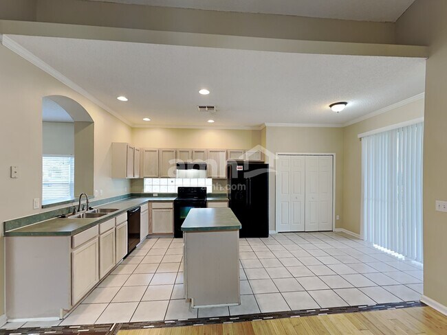 Building Photo - 3293 Abbeyfield Ln