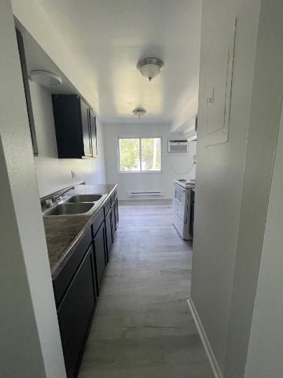 Building Photo - 750 E Michigan Ave