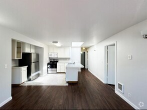 Building Photo - 950 Patterson St