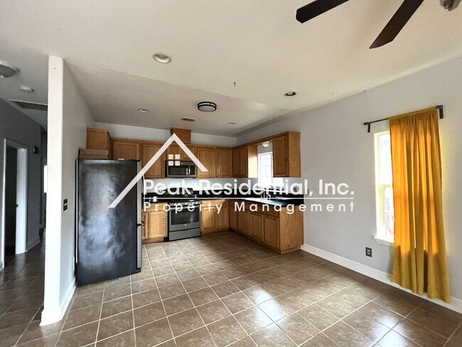 Building Photo - 3 br, 2 bath House - 4019 39th Street