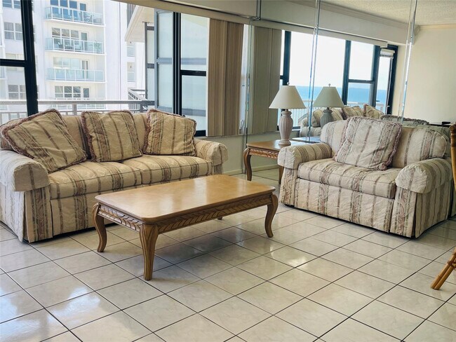 Foto del edificio - 3800 Galt Ocean Dr