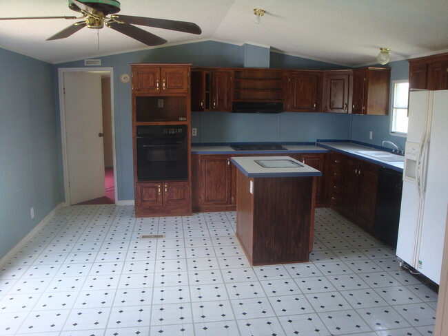 Foto del edificio - 2614 Bailey Rd.