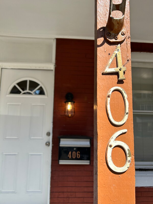 Primary Photo - 406 Stuyvesant Ave
