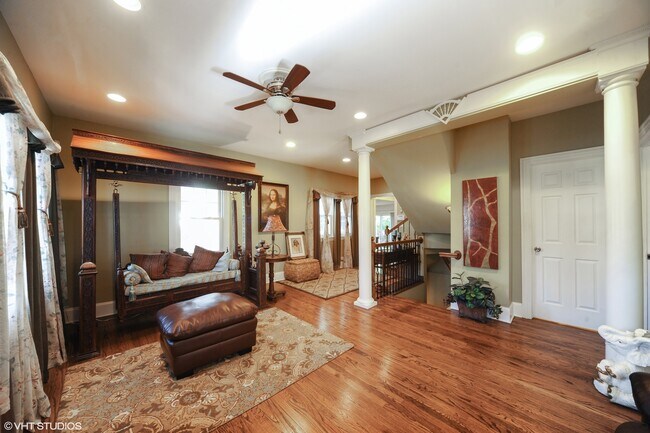 Foto del edificio - 613 Greenwood Rd