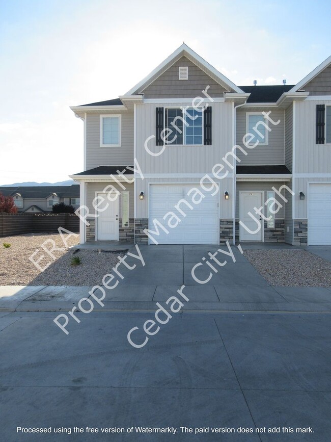 Building Photo - 474 1425 N St