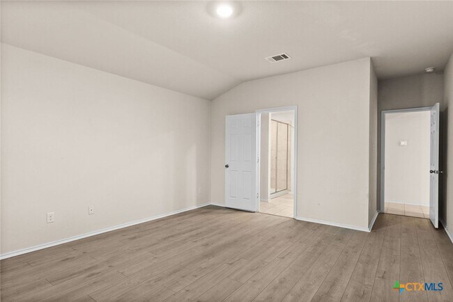 Building Photo - 9506 Murandy Dr
