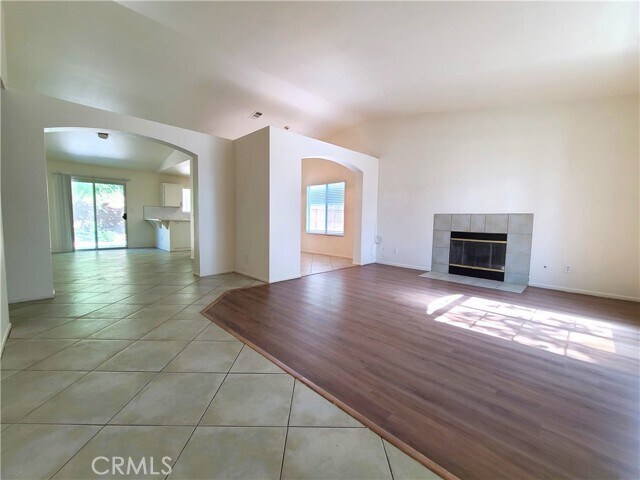 Foto del edificio - 1204 Sycamore Ct