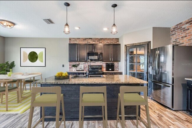 Foto del edificio - 30907 Summer Sun Lp