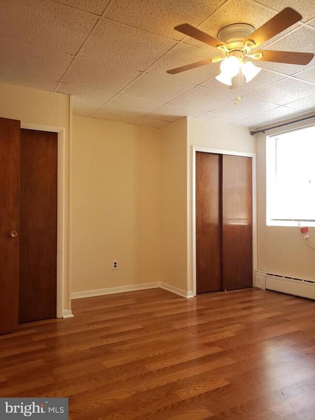 Foto del edificio - 1154 S 11th St