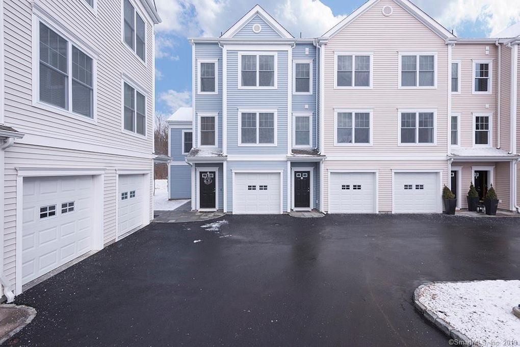Foto principal - 312 Copper Square Dr