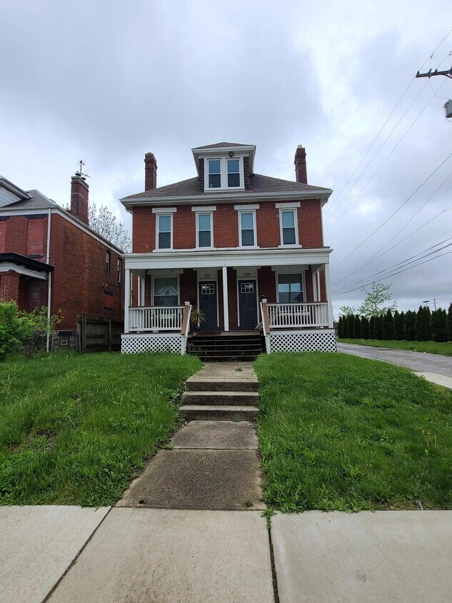 429 Wilson Ave, Columbus, OH 43205 Apartment for Rent in Columbus, OH