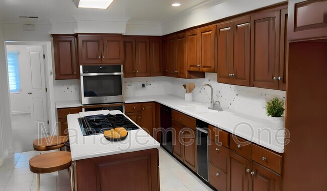 Foto del edificio - 12561 Carmel Way